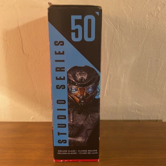 Transformers Studio Series 50 WWII Autobot Hot Rod Last Knight Movie 50 Deluxe - Picture 5 of 5